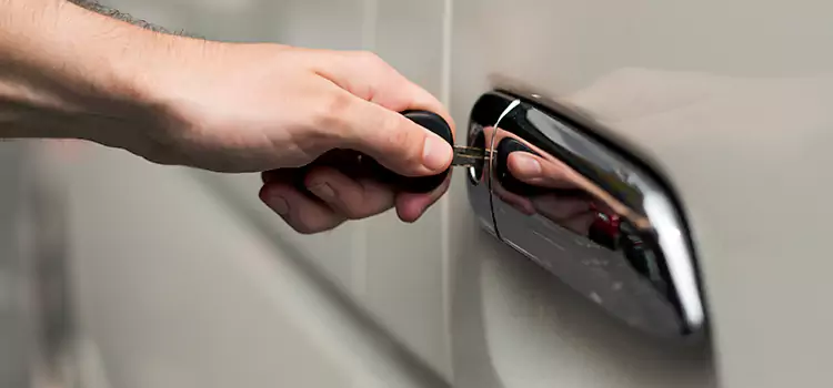 Why Choose Our Auto Locksmith Team in Cincinnati, OH?